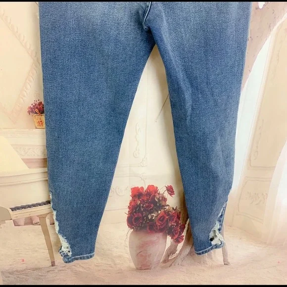 Free People Women’s About A Girl High Waist Skinny Jeans - Picture 9 of 12